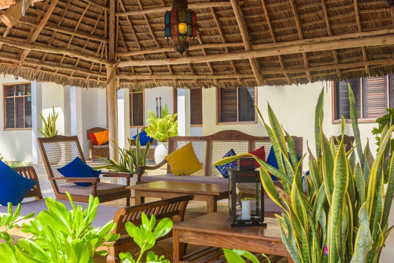 Magic Beach Villa キウェンワ エクステリア 写真