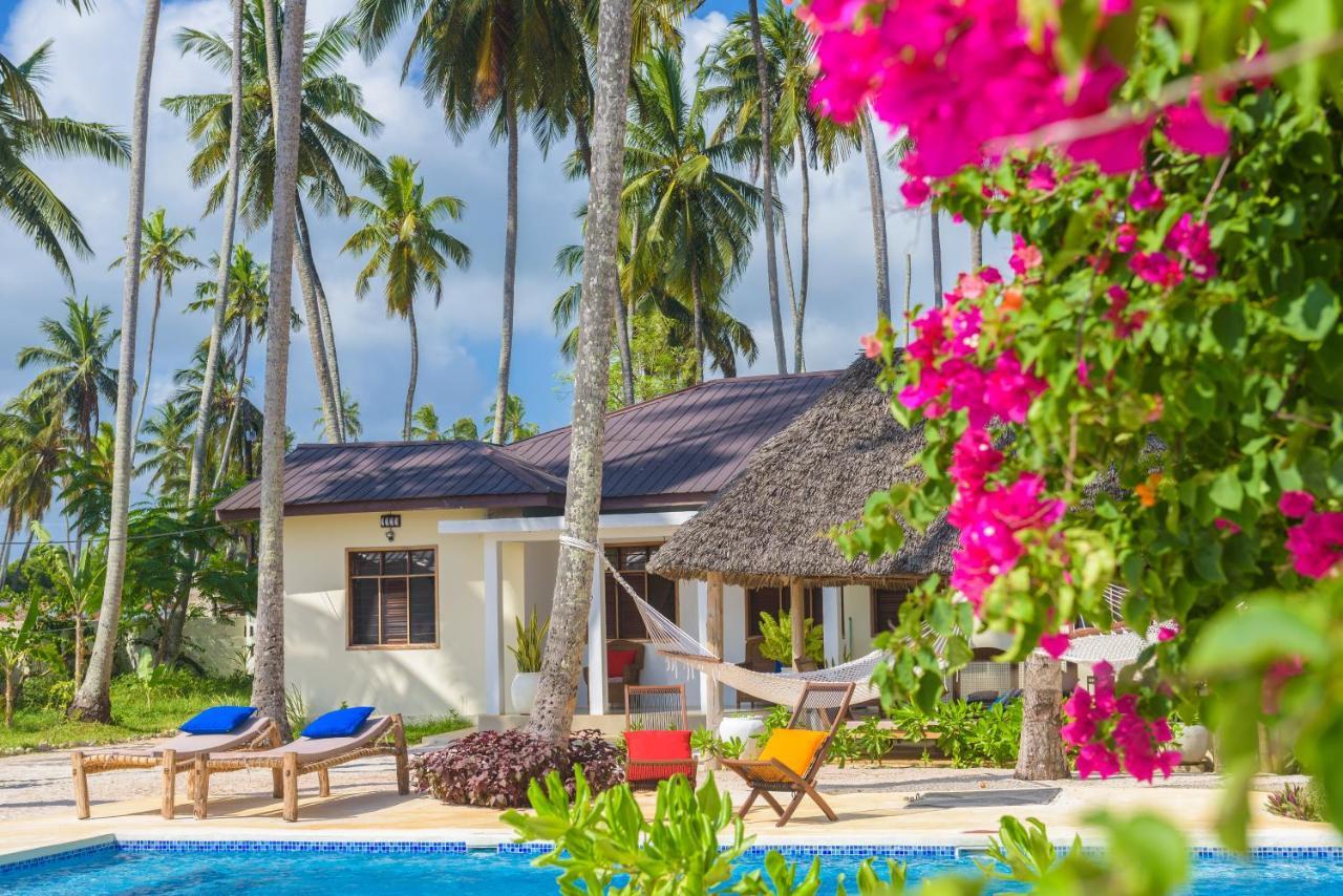 Magic Beach Villa キウェンワ エクステリア 写真